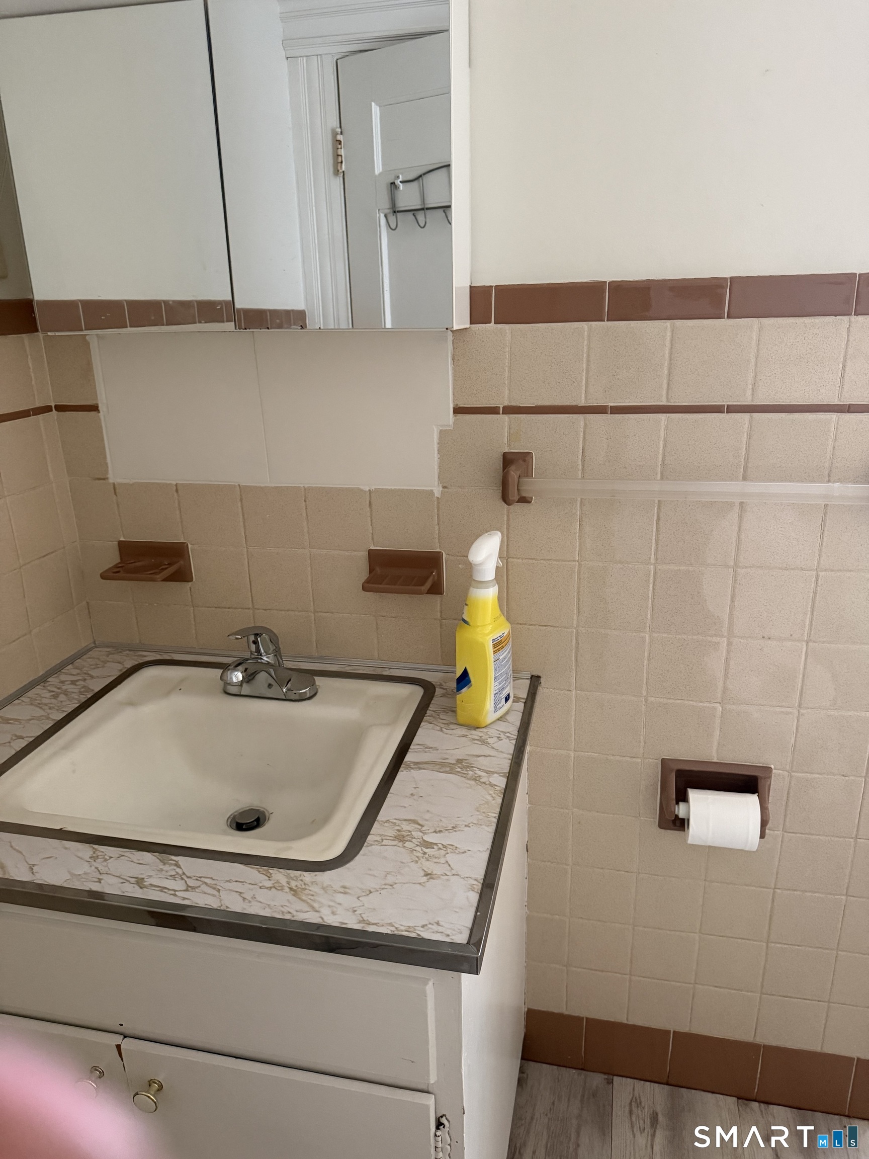 59 Baldwin Avenue Waterbury CT 06706