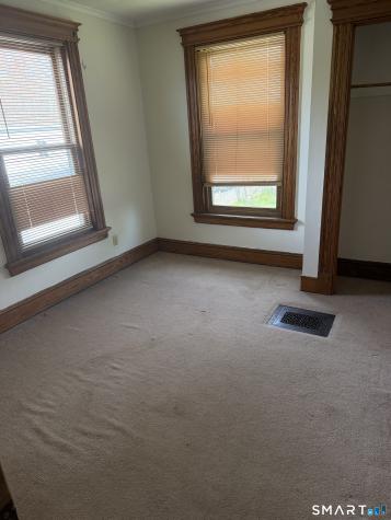 59 Baldwin Avenue Waterbury CT 06706