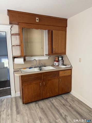 59 Baldwin Avenue Waterbury CT 06706