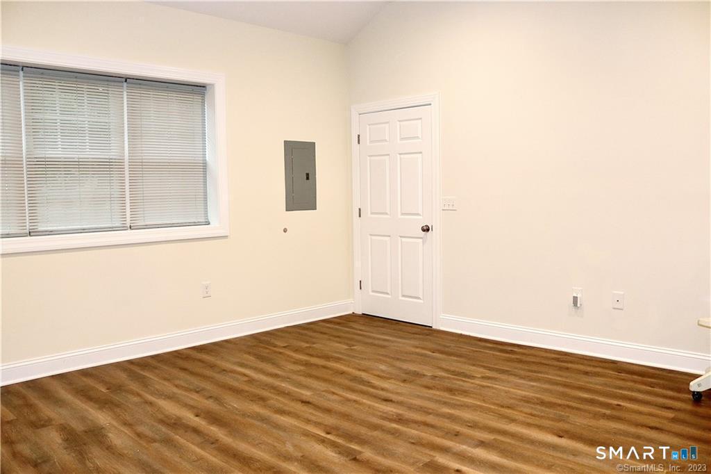 952 Lindley Street Bridgeport CT 06606