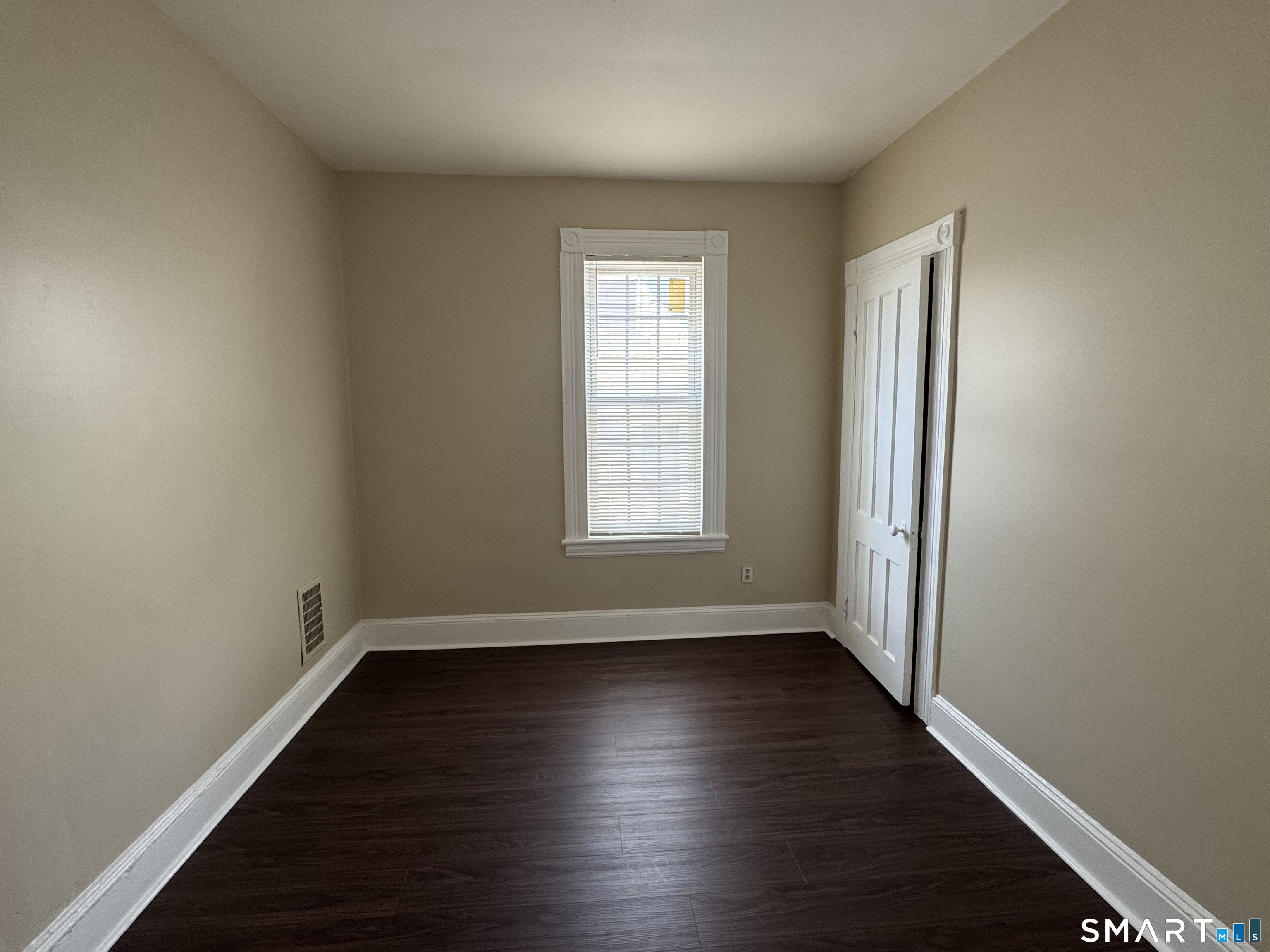 184 Pacific Street Bridgeport CT 06604