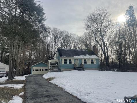 7 Meadow Drive Ledyard CT 06335