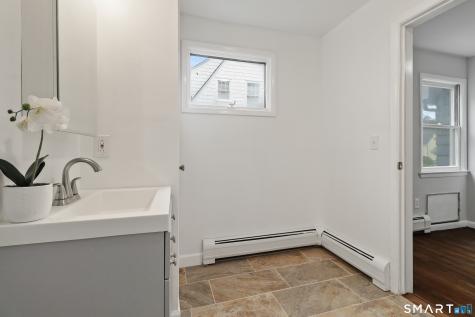 87 Pine Hill Avenue Stamford CT 06906