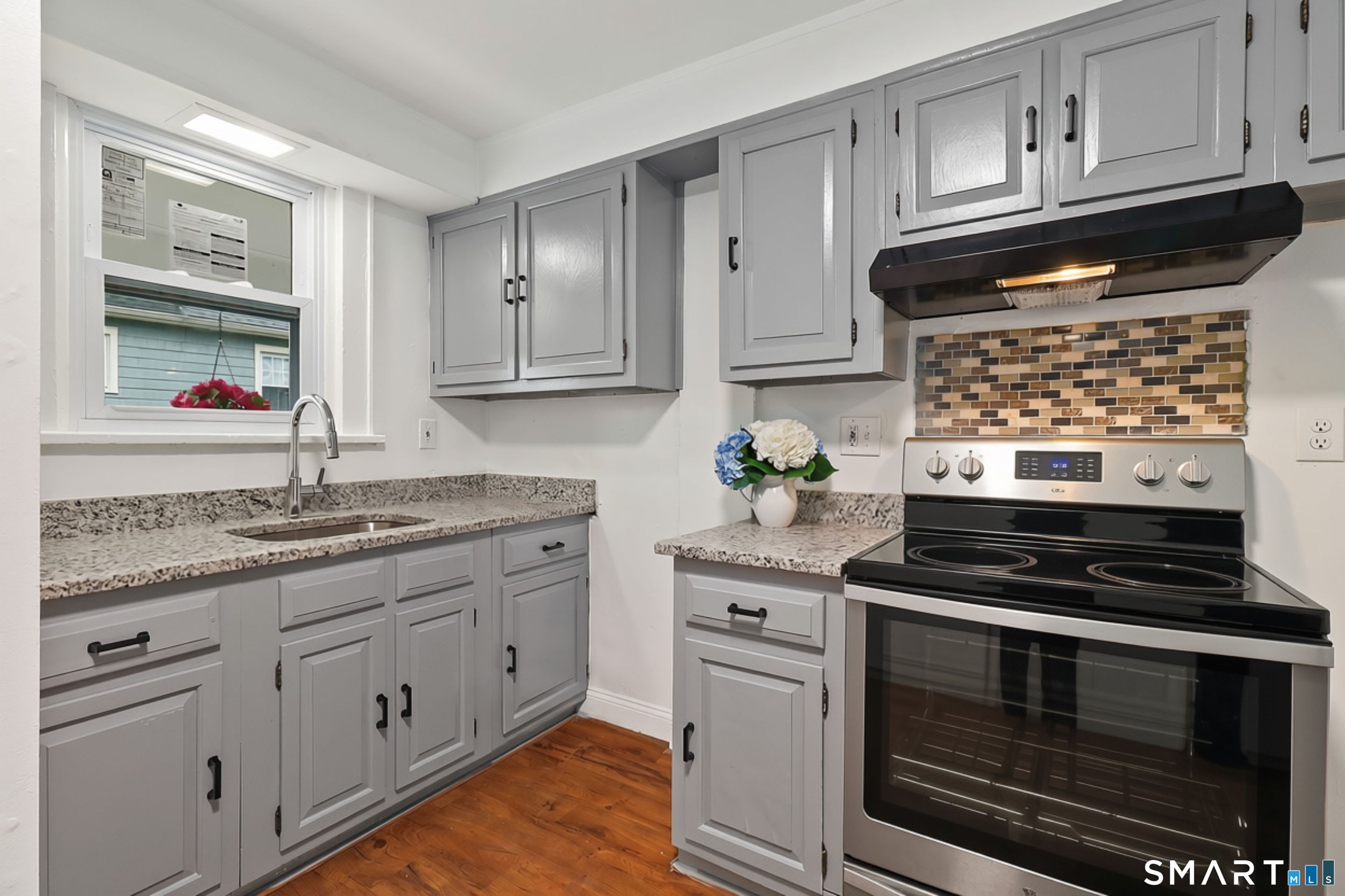 87 Pine Hill Avenue Stamford CT 06906