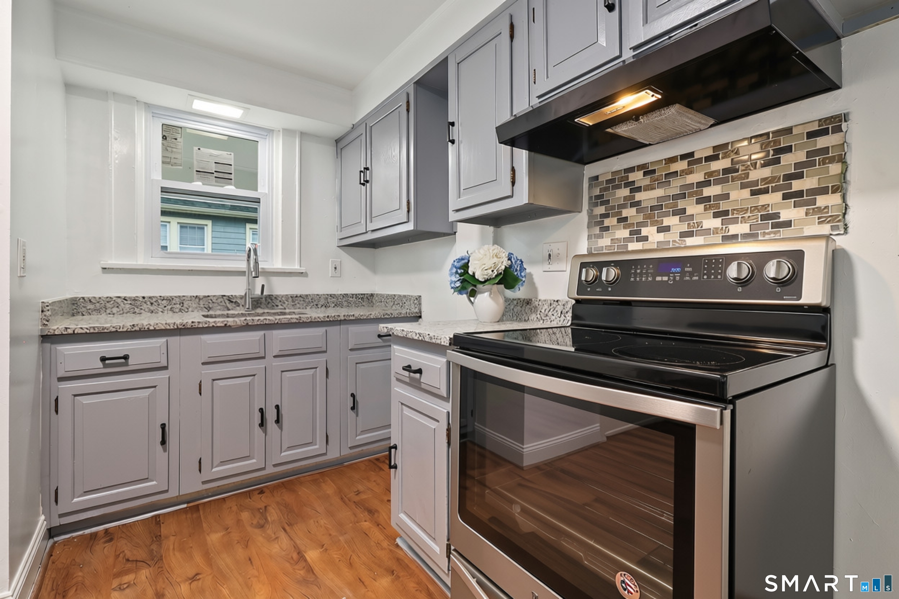 87 Pine Hill Avenue Stamford CT 06906