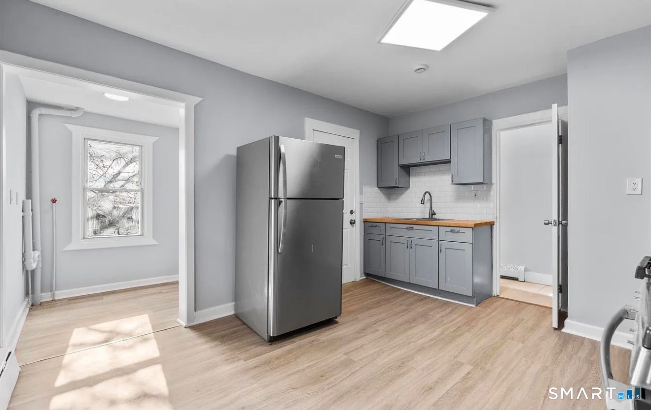 746 Maple Street Bridgeport CT 06608