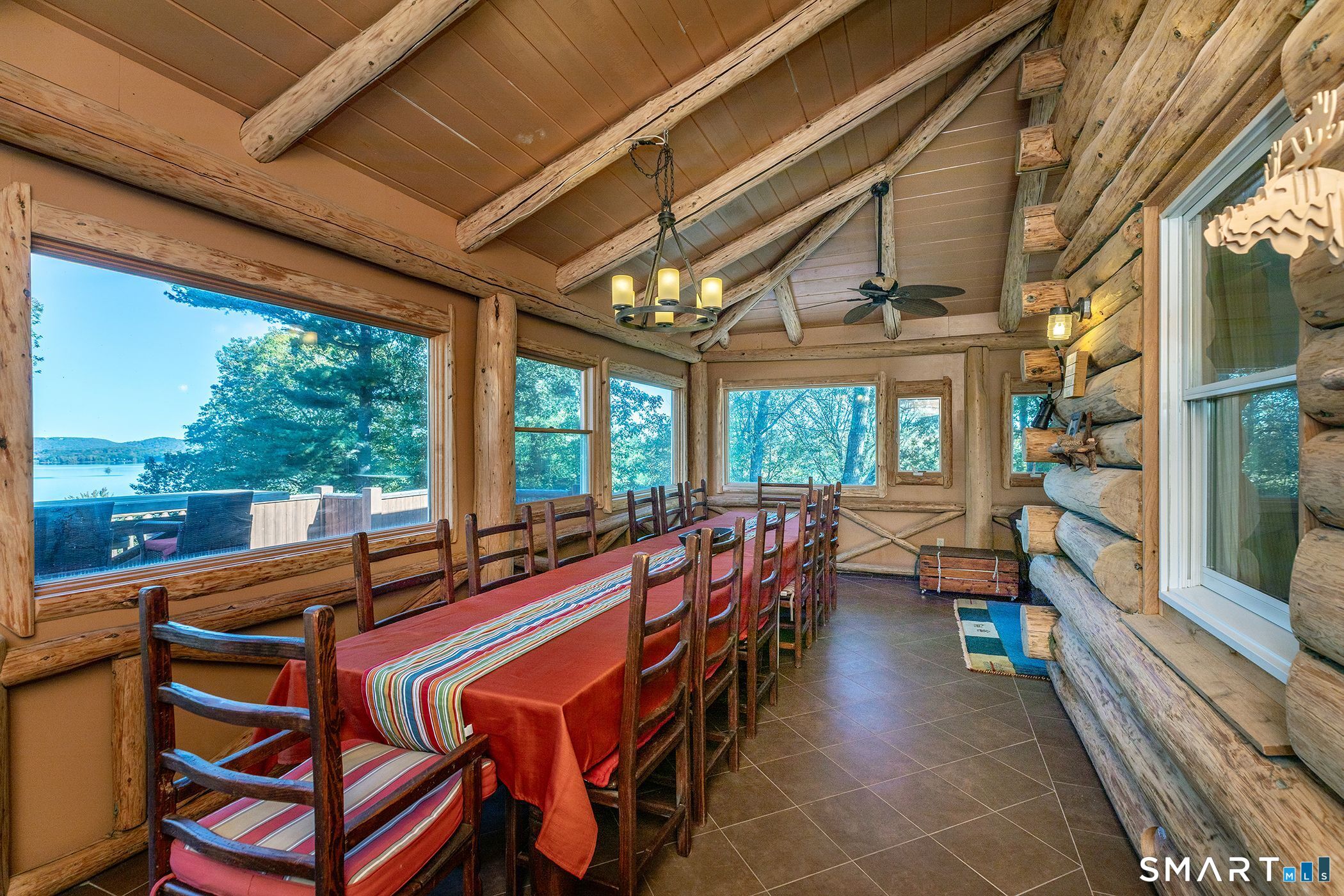 28 Fox Run New Fairfield CT 06812