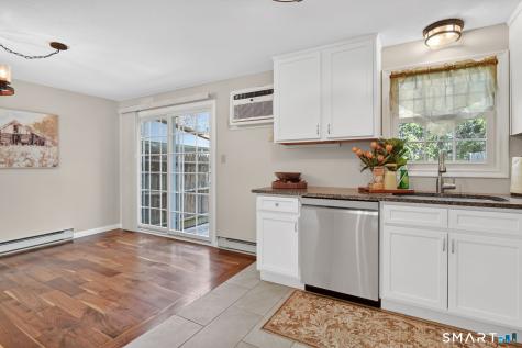 61 Brandywine Lane Suffield CT 06078