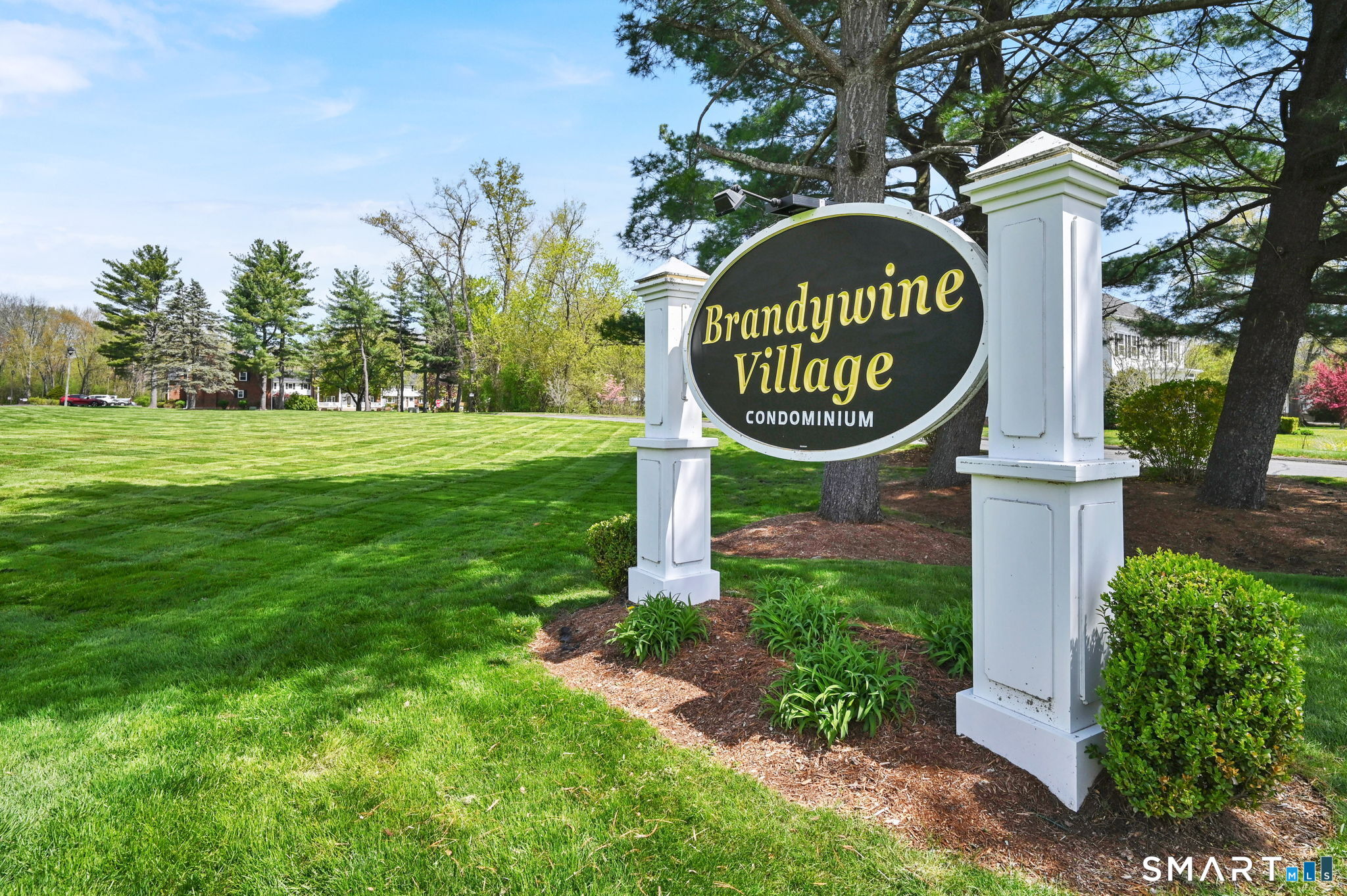 61 Brandywine Lane Suffield CT 06078