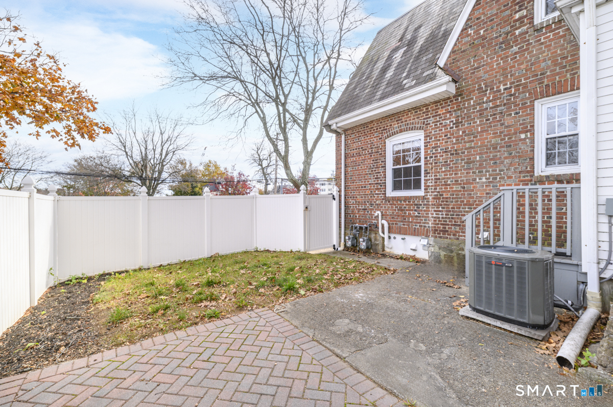 58 Post Road Fairfield CT 06824