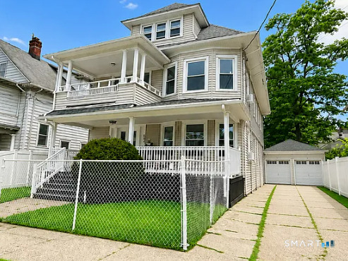 695 Laurel Avenue Bridgeport CT 06604