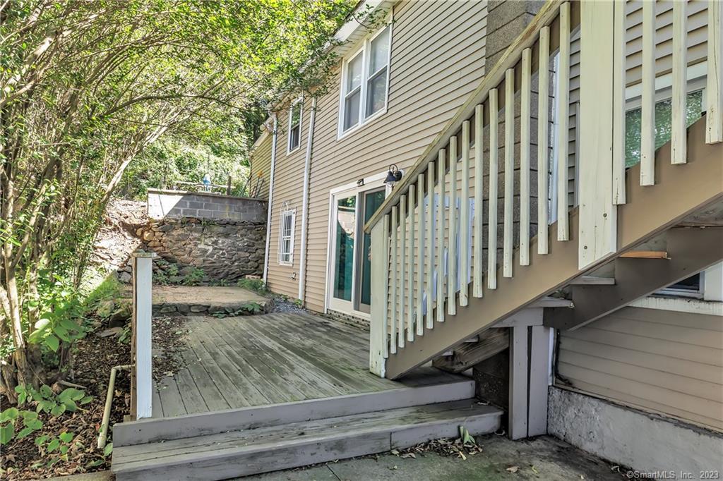 156 New Haven Avenue Derby CT 06418