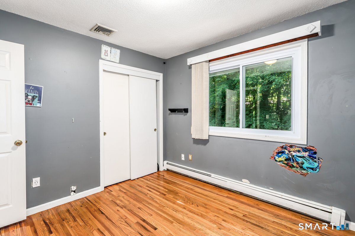 212 Chestnut Land Road New Milford CT 06776