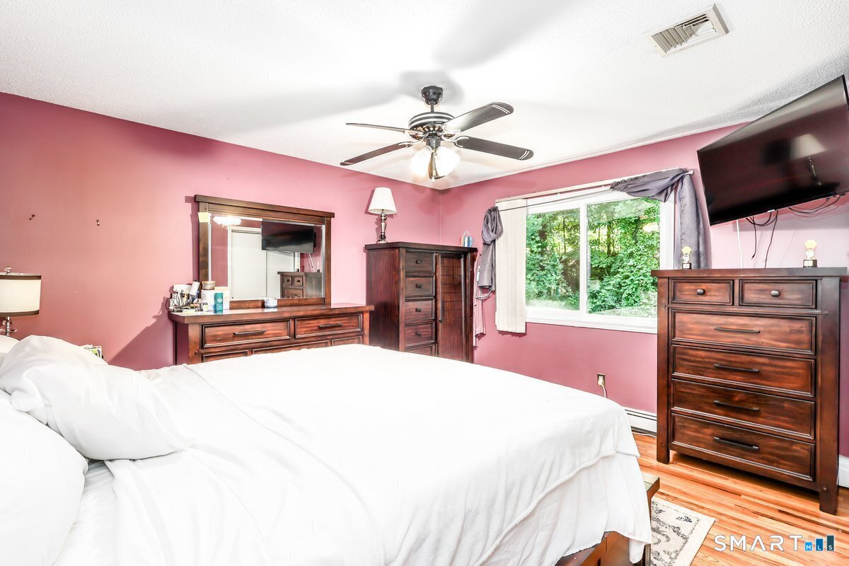 212 Chestnut Land Road New Milford CT 06776