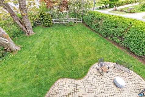 380 Ocean Avenue Stratford CT 06615
