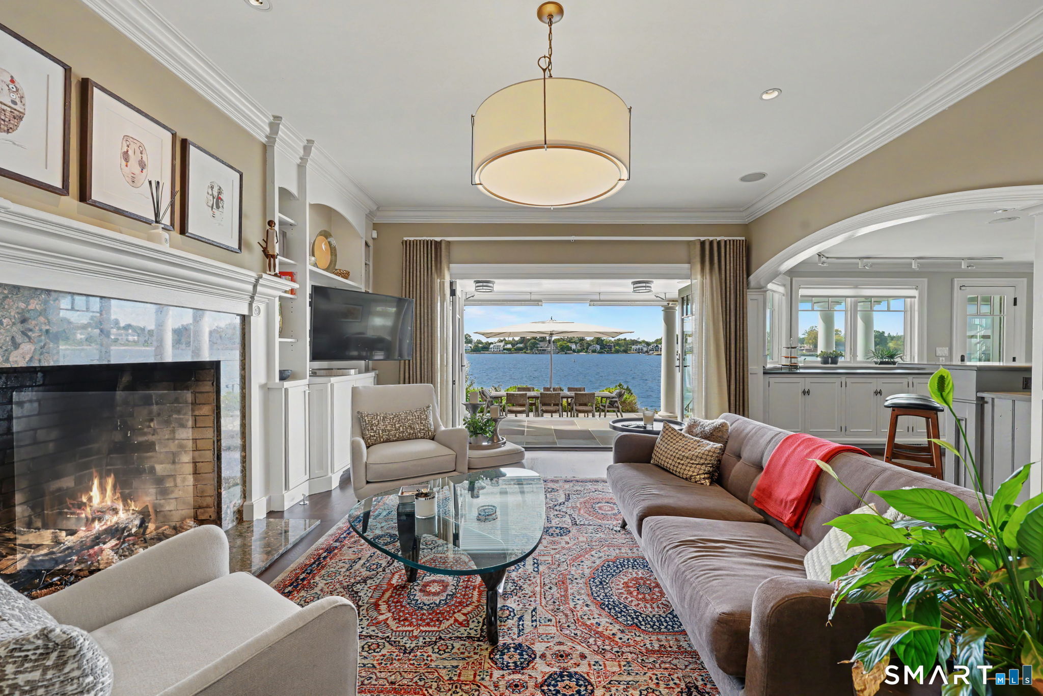 253 Dolphin Cove Quay Stamford CT 06902