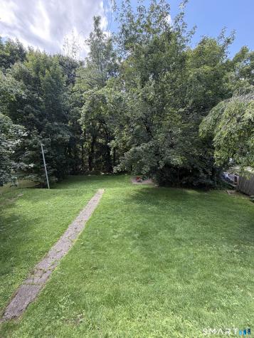 28 Davis Street Danbury CT 06810