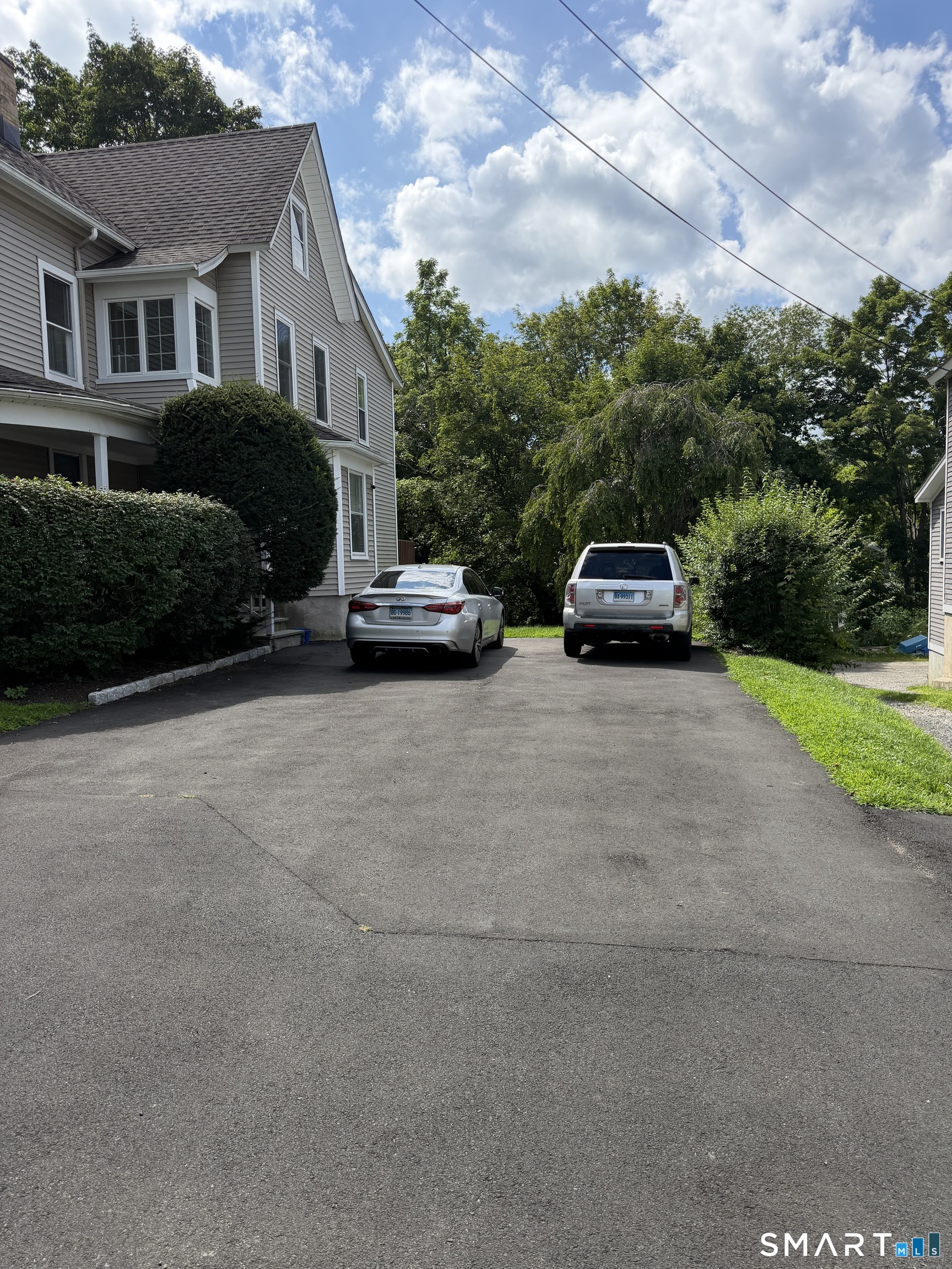 28 Davis Street Danbury CT 06810