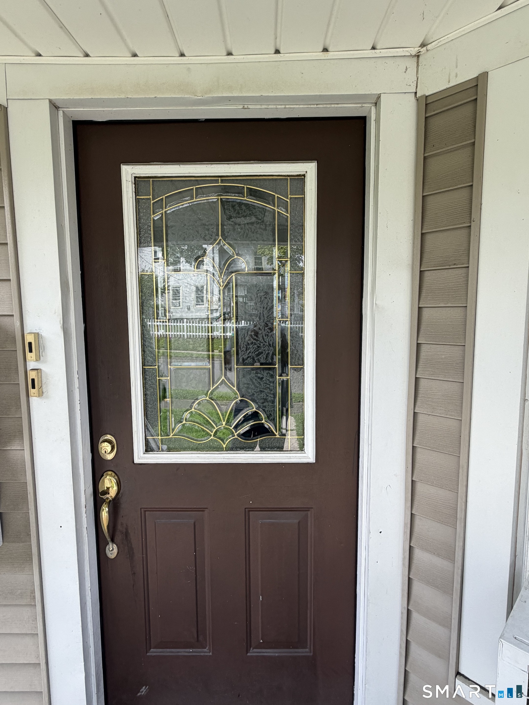 28 Davis Street Danbury CT 06810