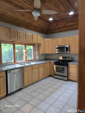 145 Liberty Street Clinton CT 06413
