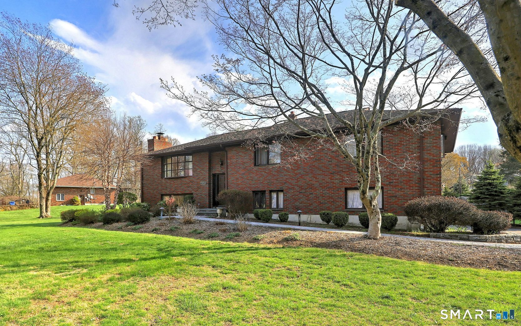 4565 Madison Avenue Trumbull CT 06611