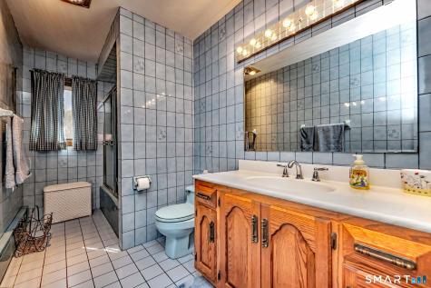 4565 Madison Avenue Trumbull CT 06611