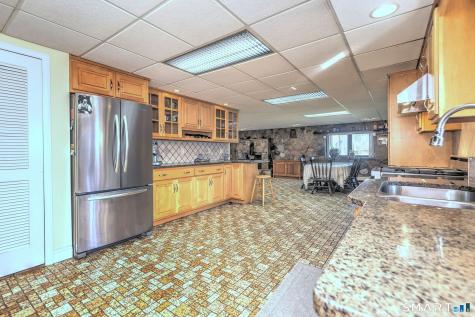 4565 Madison Avenue Trumbull CT 06611