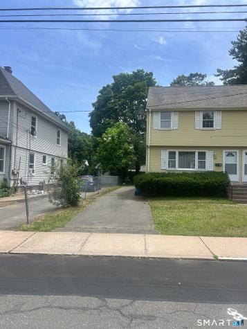 204 School Street Manchester CT 06040