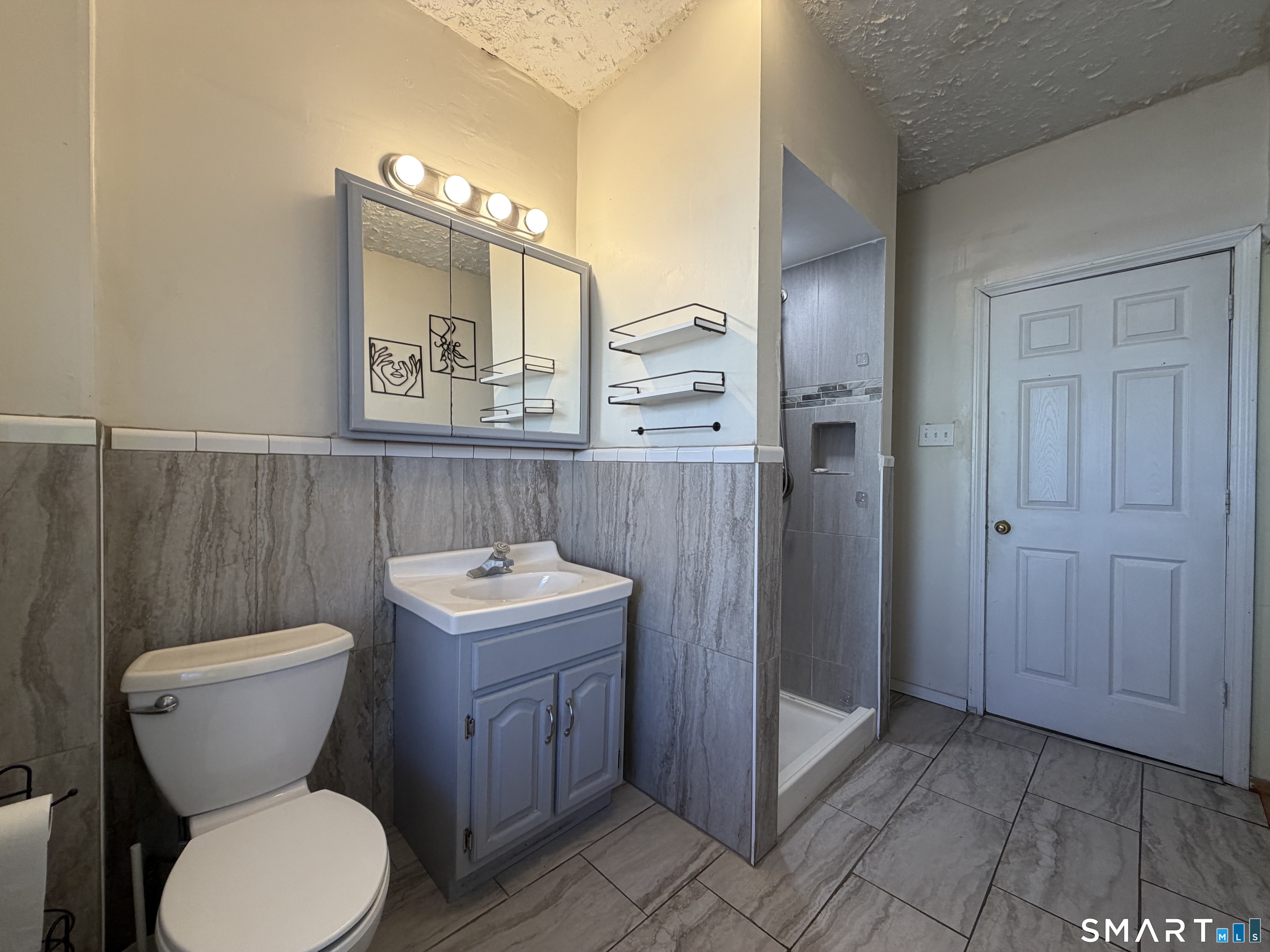 468 Noble Avenue Bridgeport CT 06608