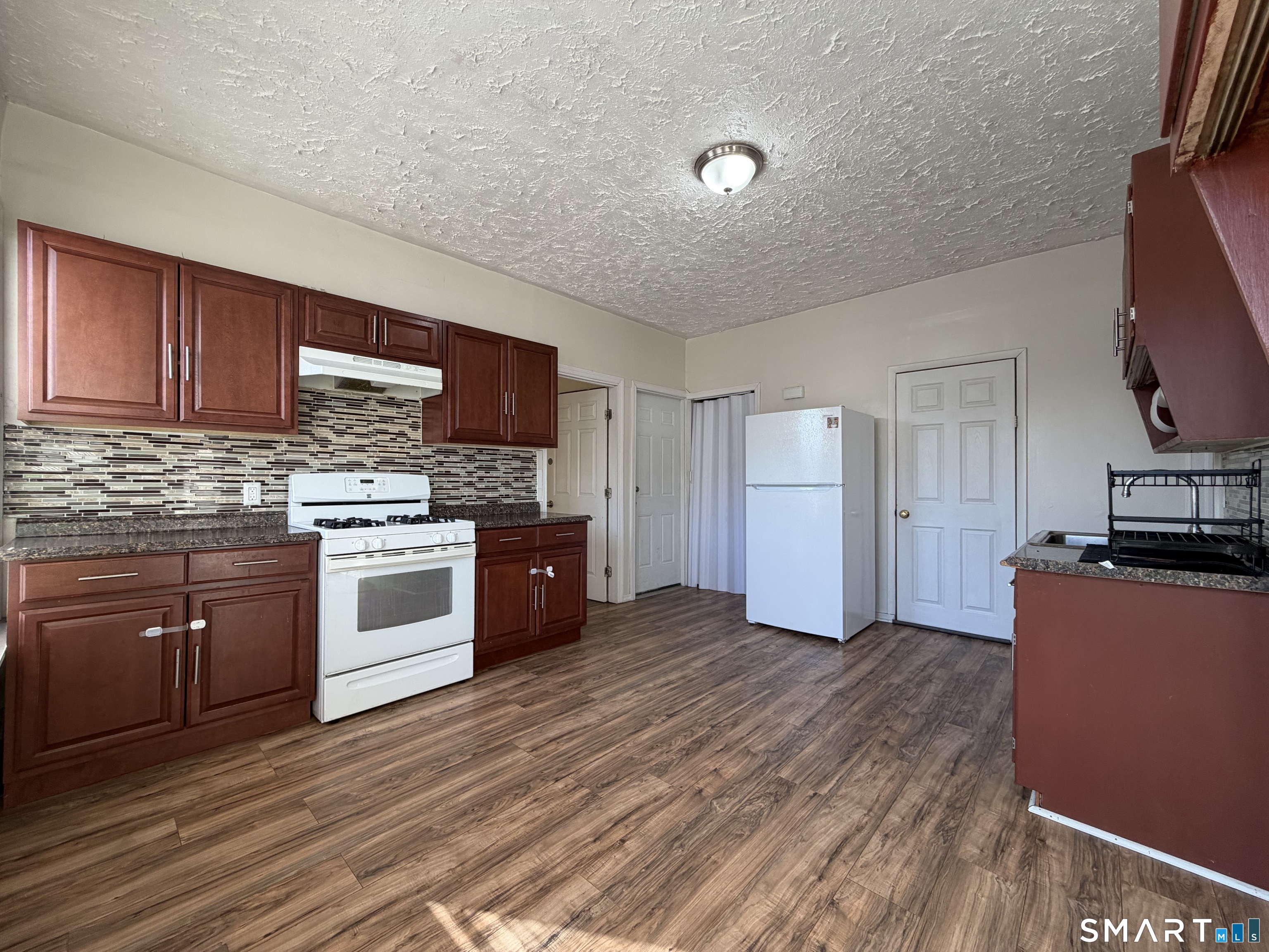 468 Noble Avenue Bridgeport CT 06608