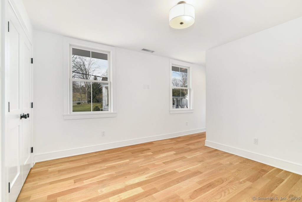 54 Main Street New Canaan CT 06840