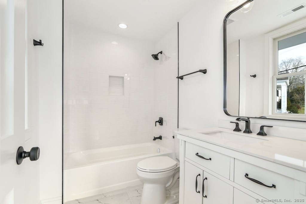 54 Main Street New Canaan CT 06840