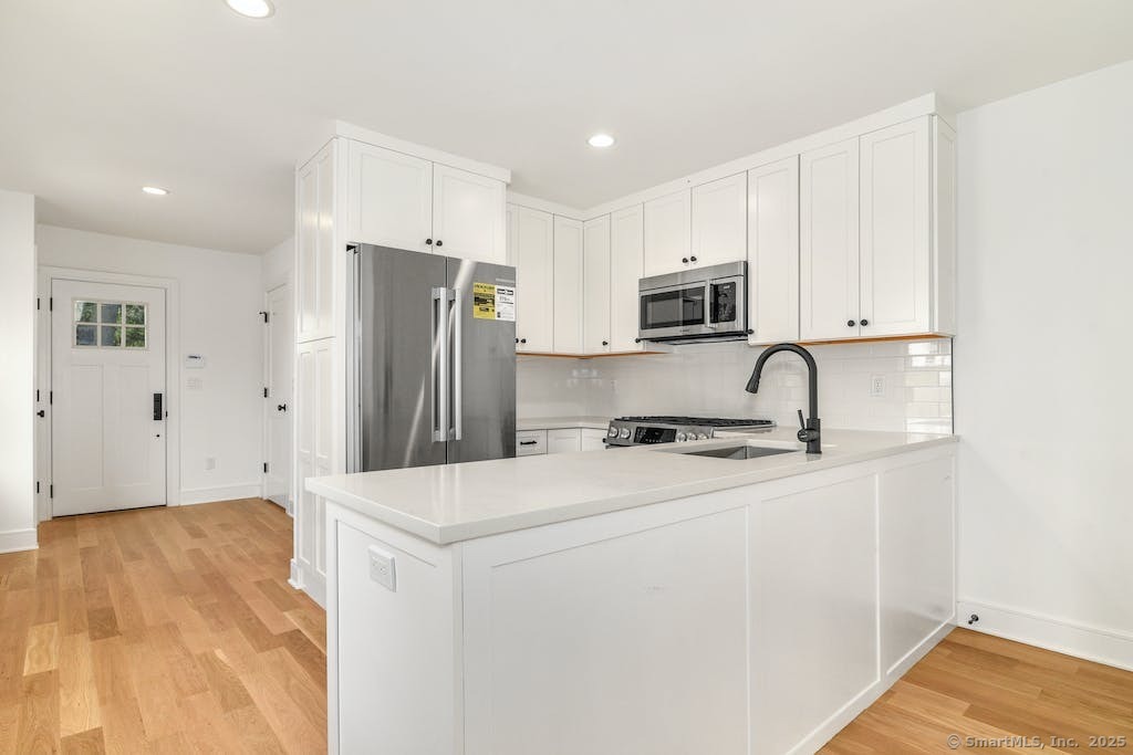 54 Main Street New Canaan CT 06840