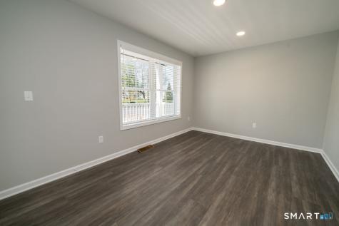 139 Main Street East Haven CT 06512
