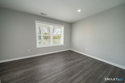 139 Main Street East Haven CT 06512