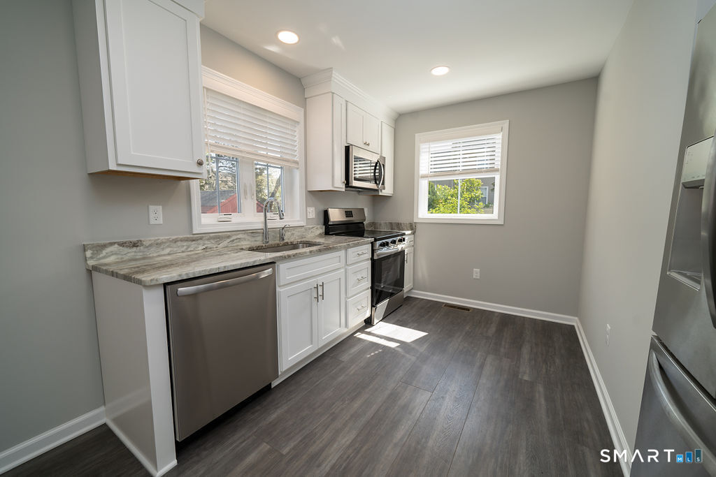 139 Main Street East Haven CT 06512