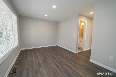 139 Main Street East Haven CT 06512
