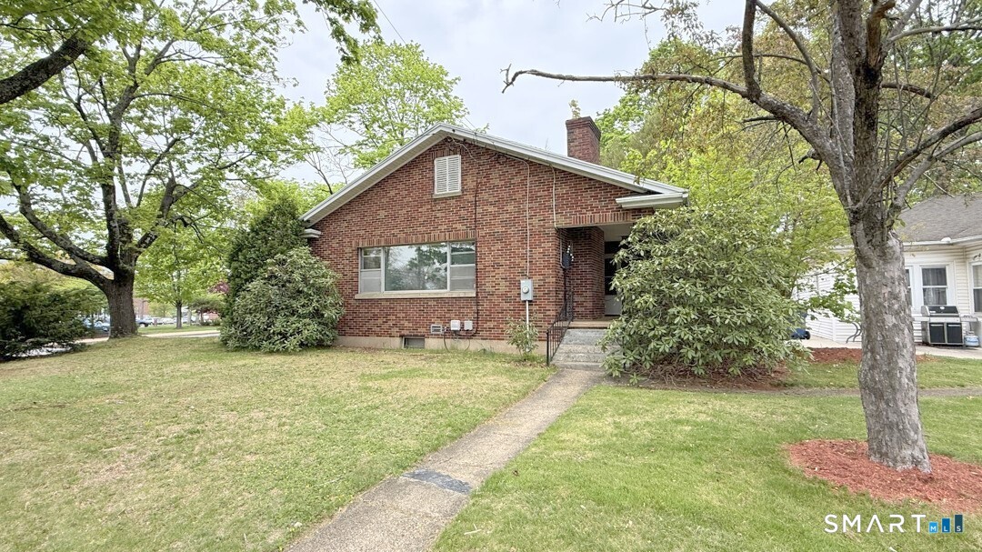 223 High Street Windham CT 06226