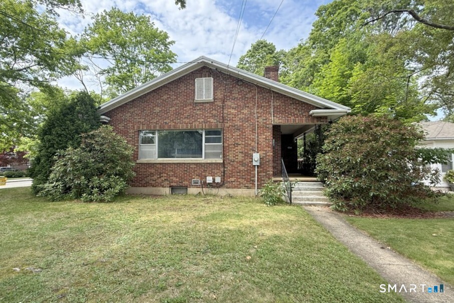 223 High Street Windham CT 06226