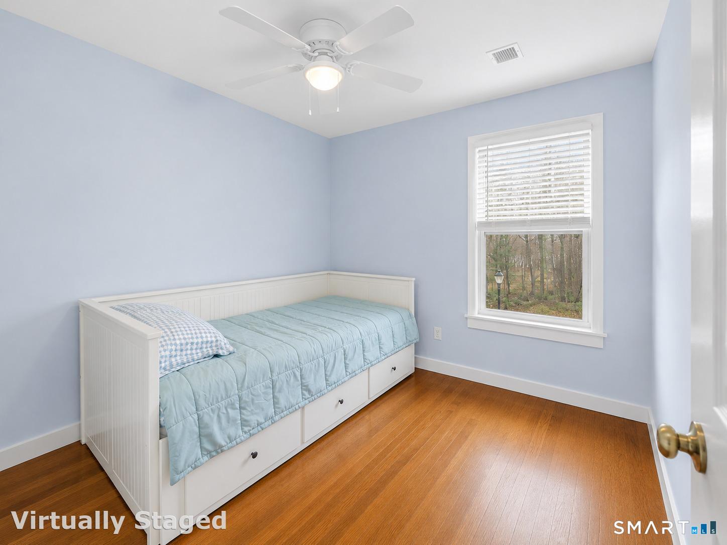 71 S Washington Avenue East Lyme CT 06357