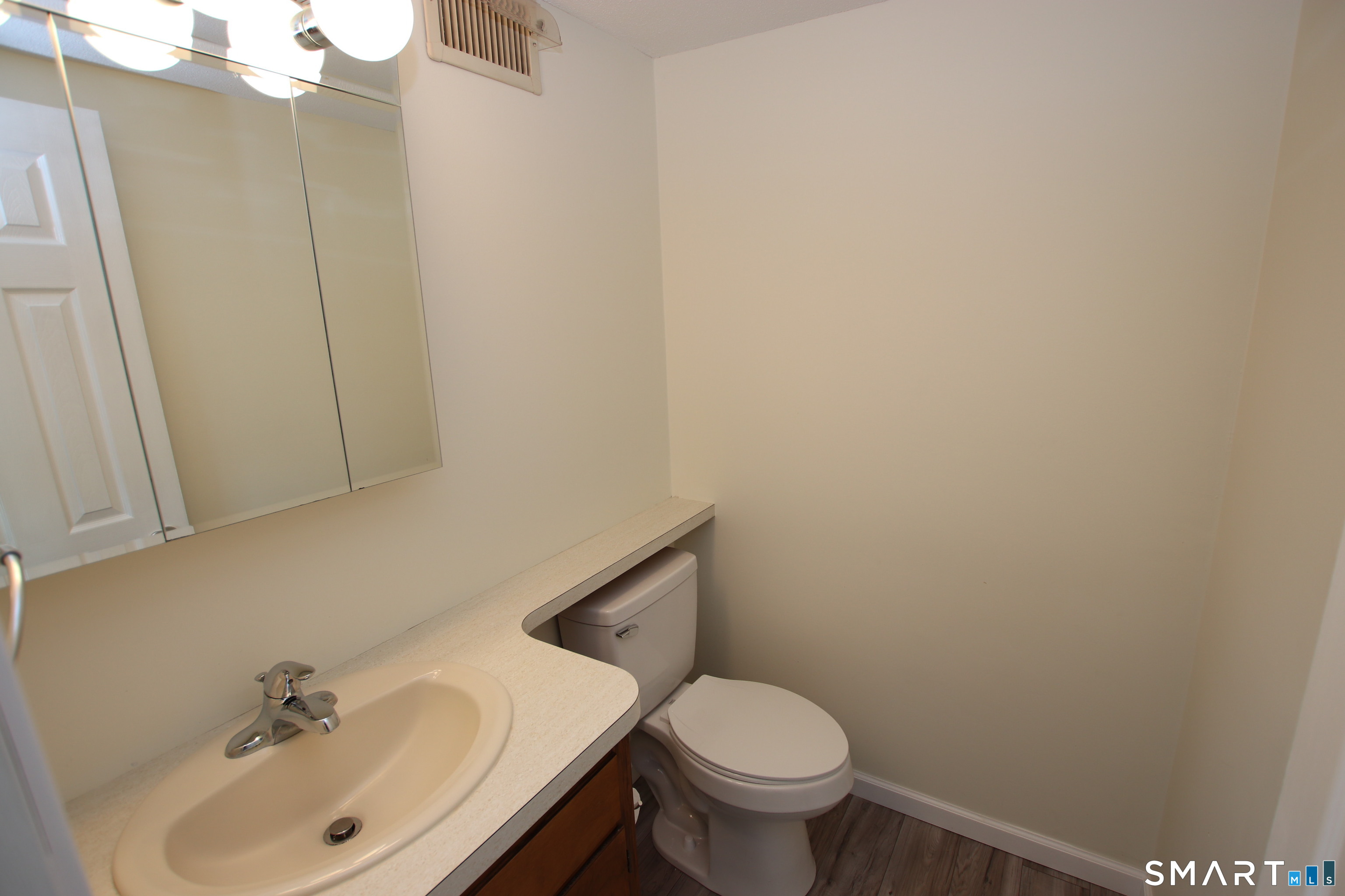 150 Webster Court Newington CT 06111