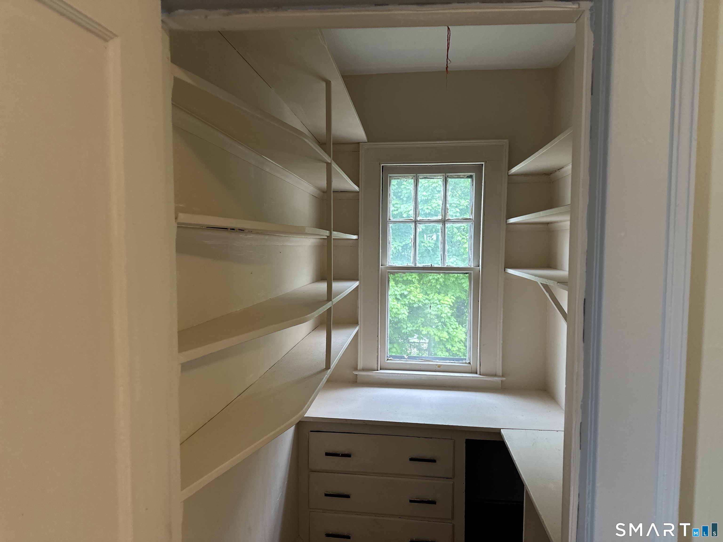 35 Woodmere Road West Hartford CT 06119