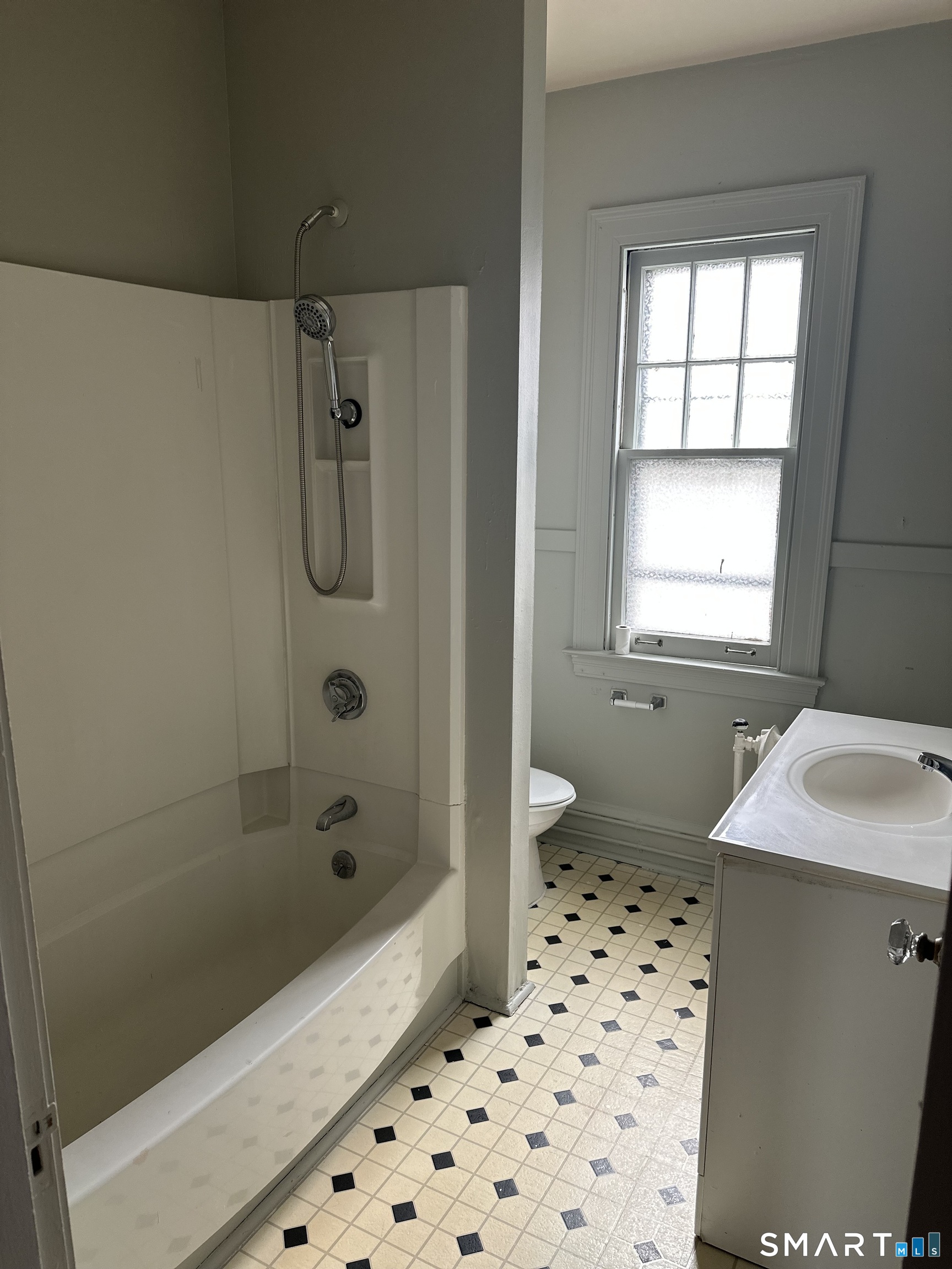 35 Woodmere Road West Hartford CT 06119