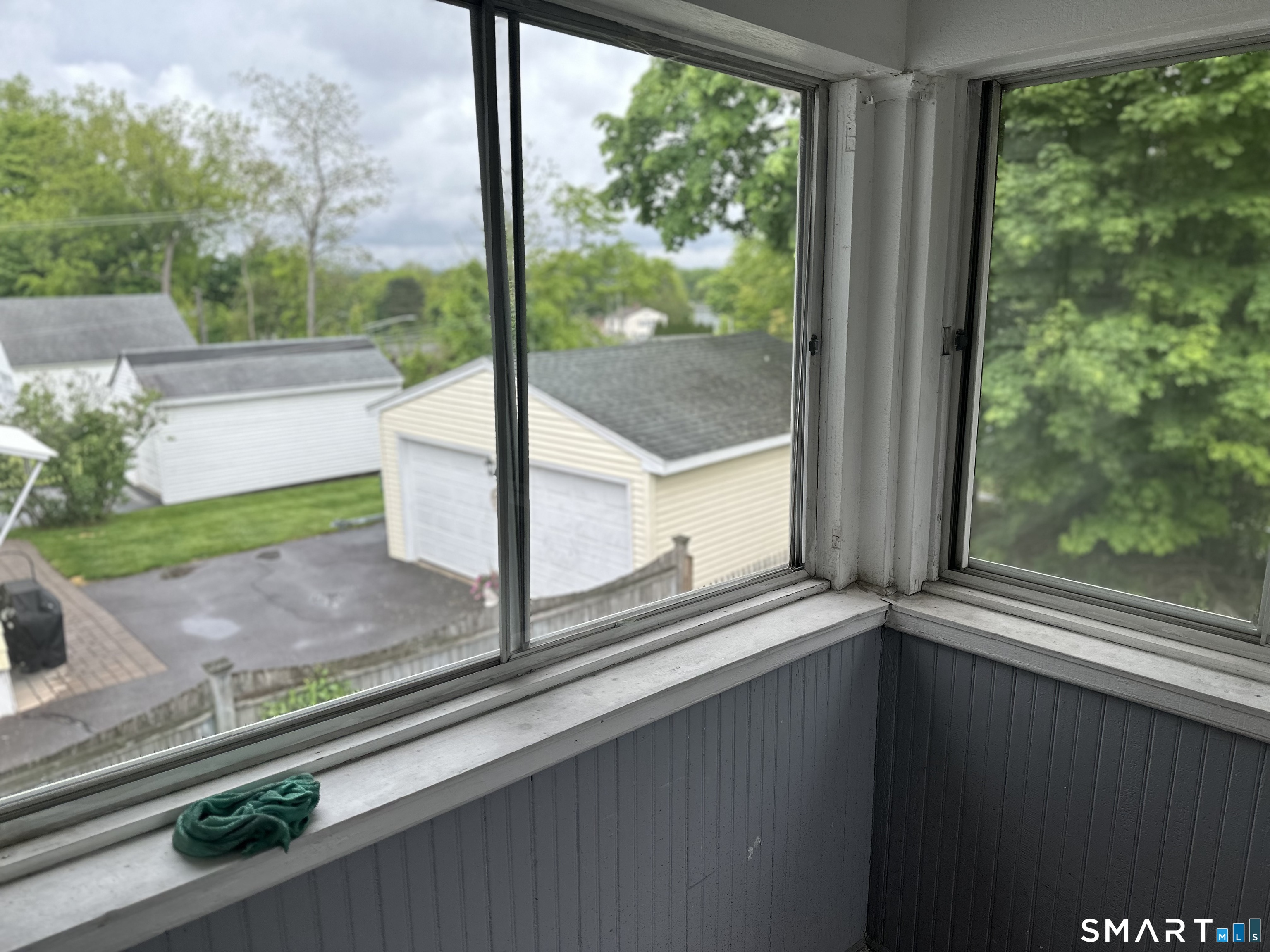 35 Woodmere Road West Hartford CT 06119