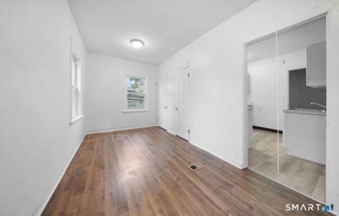 37 Granfield Avenue Bridgeport CT 06610