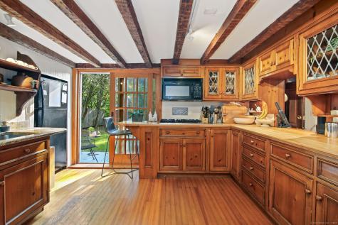 83 Linden Avenue Darien CT 06820