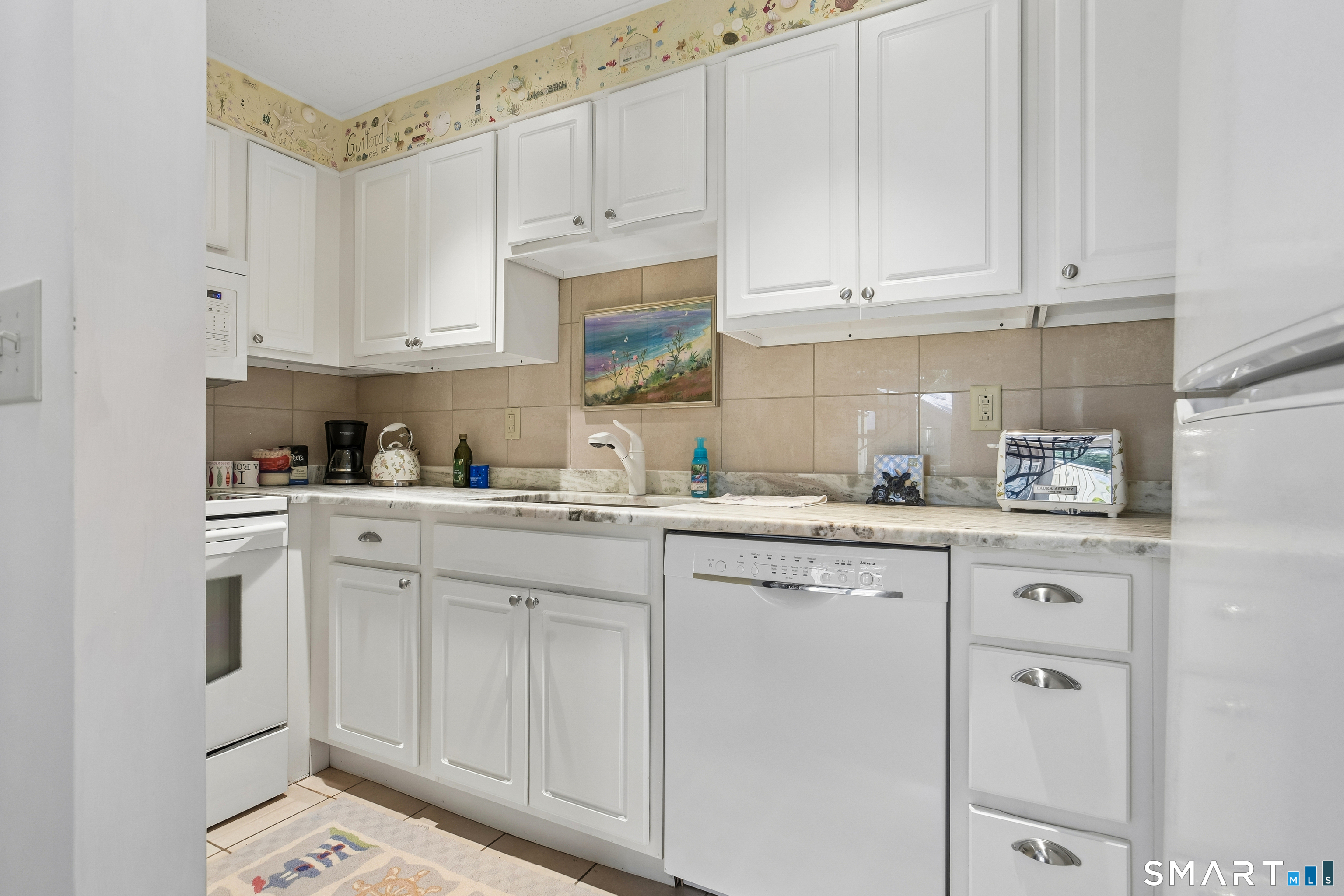 42 Quidnet Court Guilford CT 06437