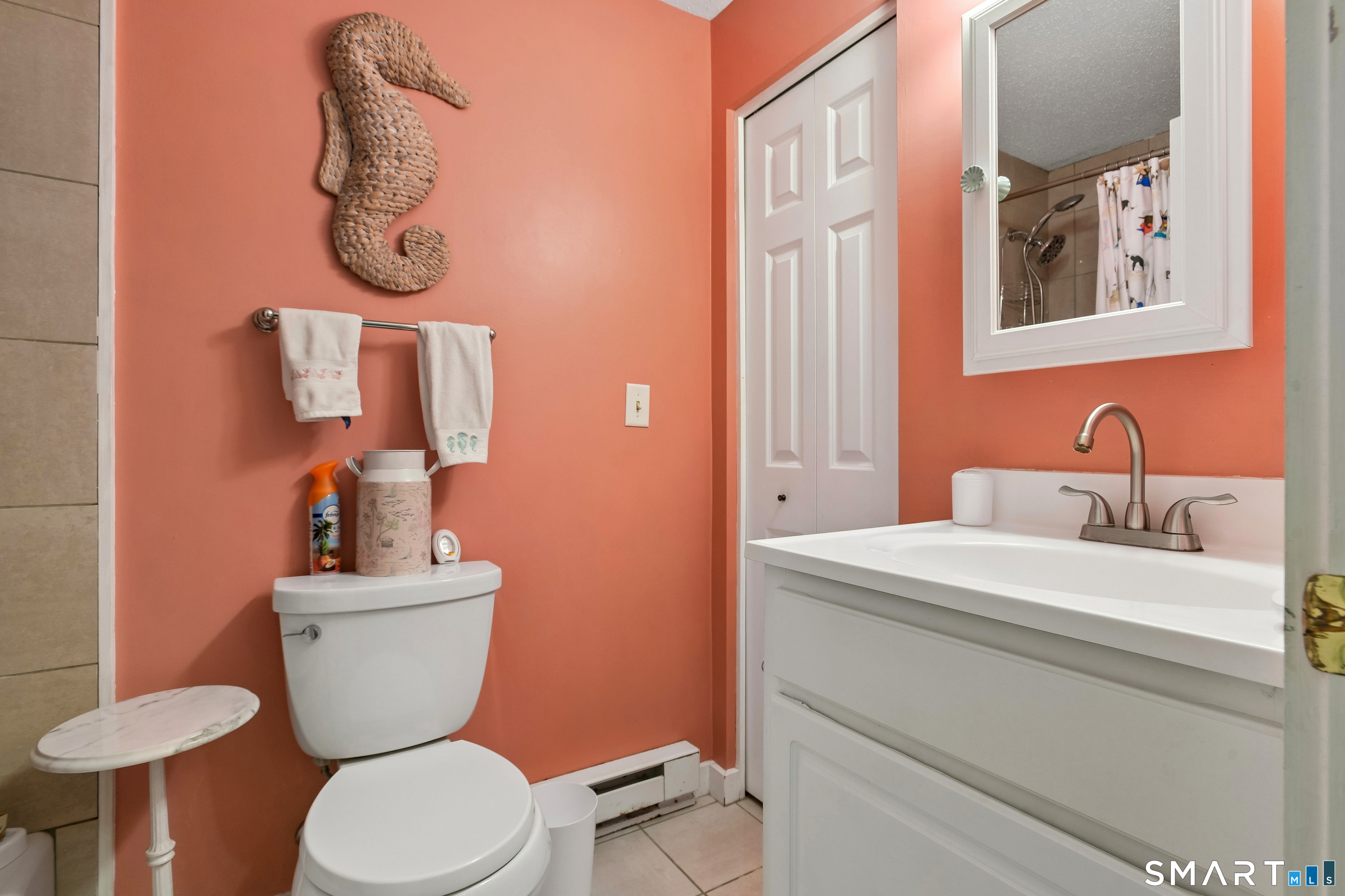 42 Quidnet Court Guilford CT 06437