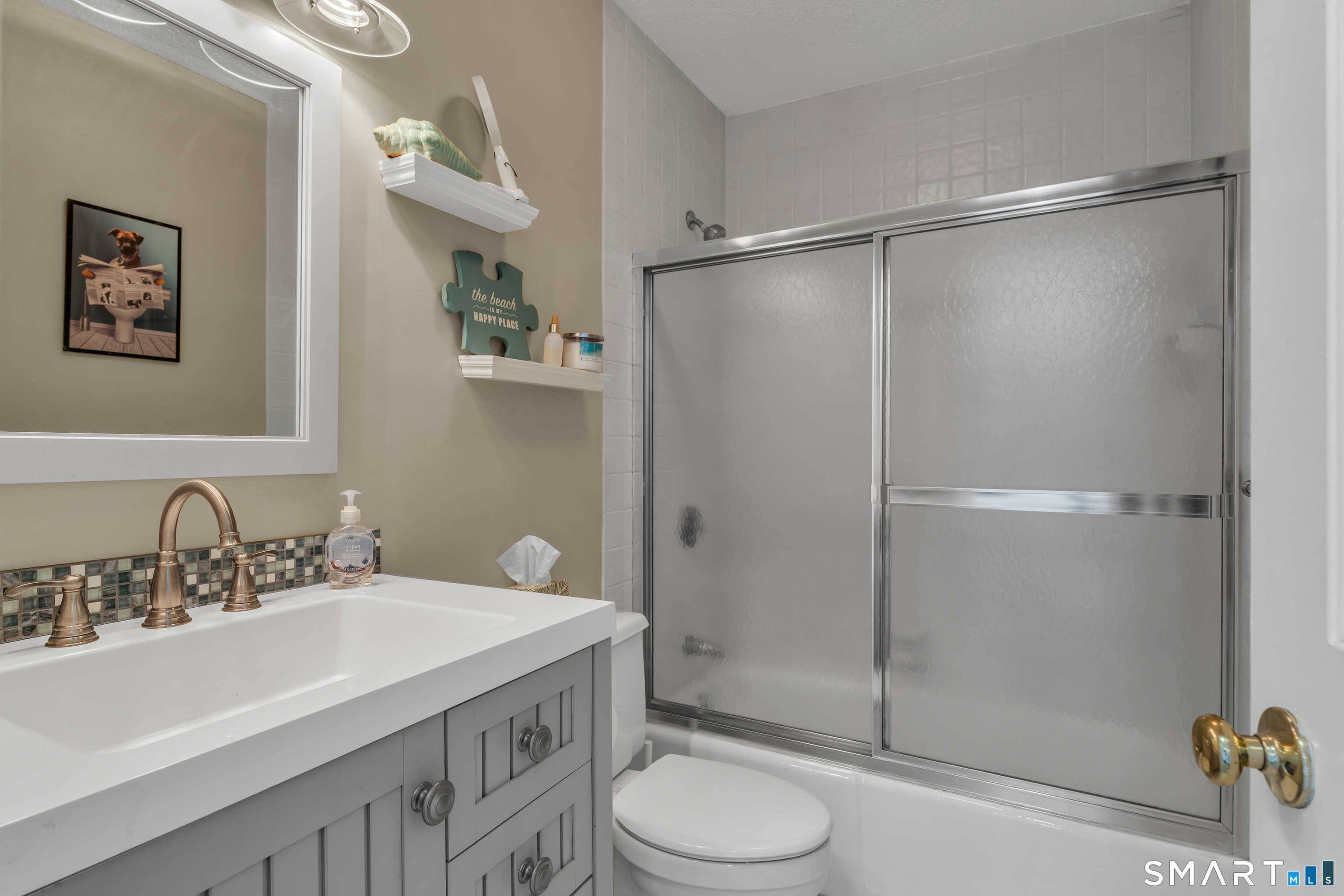 5 Mansfield Grove Road East Haven CT 06512