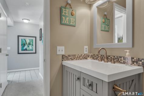 5 Mansfield Grove Road East Haven CT 06512